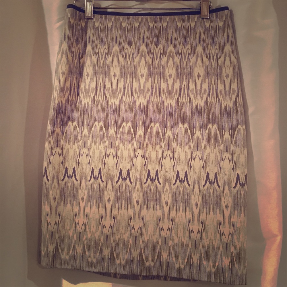 Club Monaco skirt-grey & off white